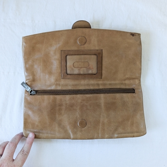 Hobo Camel Tan Leather Clutch Wallet Bag - Picture 2 of 13